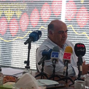 فرماندار قصرشیرین: حل تصرفات و مسائل حقوقی شرط اجرای پروژه‌هاست