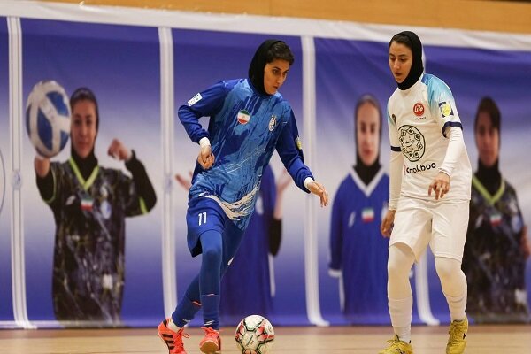 جدال مدعیان و احتمال تغییر جایگاه تیم‌ها/ استقلال به دنبال حفظ صدر