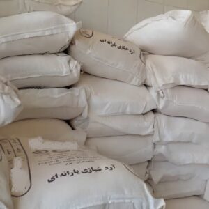 کشف بیش از دو تن آرد فاقد مجوز در کرمانشاه