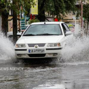 استاندار خوزستان در کانون سیلاب لالی حاضر شد
