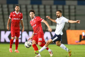 خط قرمز اوسمار روی شایعه دو شگفتی پرسپولیس برای دربی