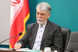 صالحی: غزل قالبی ماندگار و اثرگذار در ادبیات فارسی است