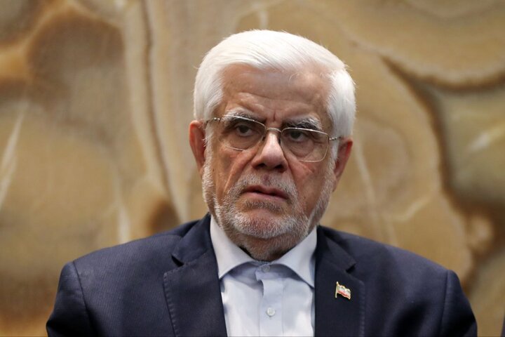 عارف: دولت از شرکت‌های دانش بنیان حمایت می‌کند