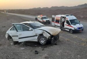 تصادف نیسان و کامیون در محور عباس‌آباد-میامی؛ راننده جوان قطع عضو شد