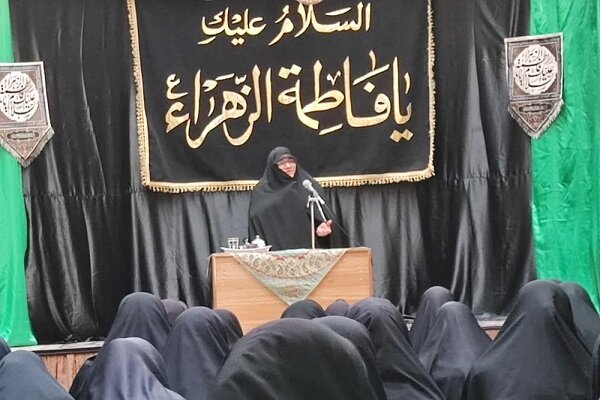 نگاه تحولی اسلام به زن؛ میراثی که با ولادت حضرت زهرا (س) آغاز شد