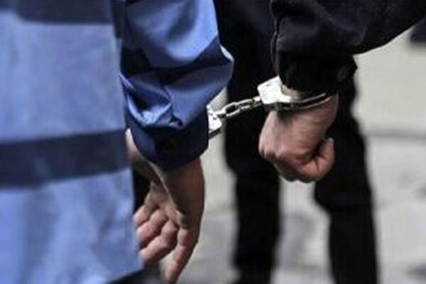 کلاهبردار اینترنتی در فیروزآباد فارس دستگیر شد