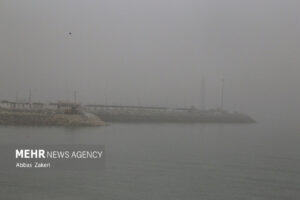 وقوع همزمان گردباد و واتراسپات در جزیره کیش