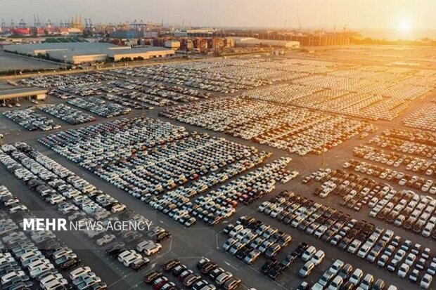 قیمت خودرو در دی ۱۴۰۴؛ ری‌را ۳۳۰ میلیون تومان گران شد