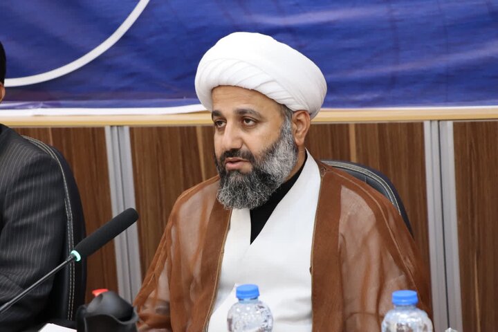 امام جمعه خارگ: فرهنگ زیربنای هویت و استقلال ملی است