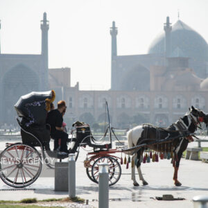 وضعیت هوای اصفهان و ۳ شهر مجاور قرمز است