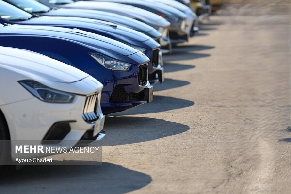 اخذ مجوز محیط‌زیست برای واردات خودرو الزامی شد