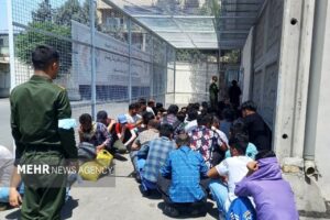 سرهنگ نوری: ۴۵۲ نفر اتباع بیگانه غیرمجاز در زاهدان جمع آوری شد