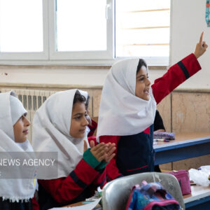 فعالیت مدارس و ادارات خوزستان فردا چهارشنبه حضوری است