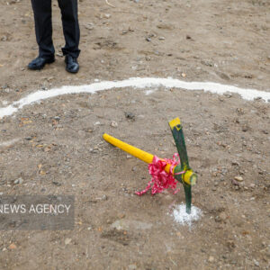 طرح توسعه یک کارخانه در دامغان کلنگ زنی شد