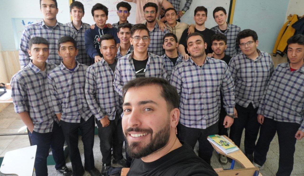 روایت یک انقلاب کوچک در کلاس درس عربی؛ معلمی که ترس نسل زِد را شکست