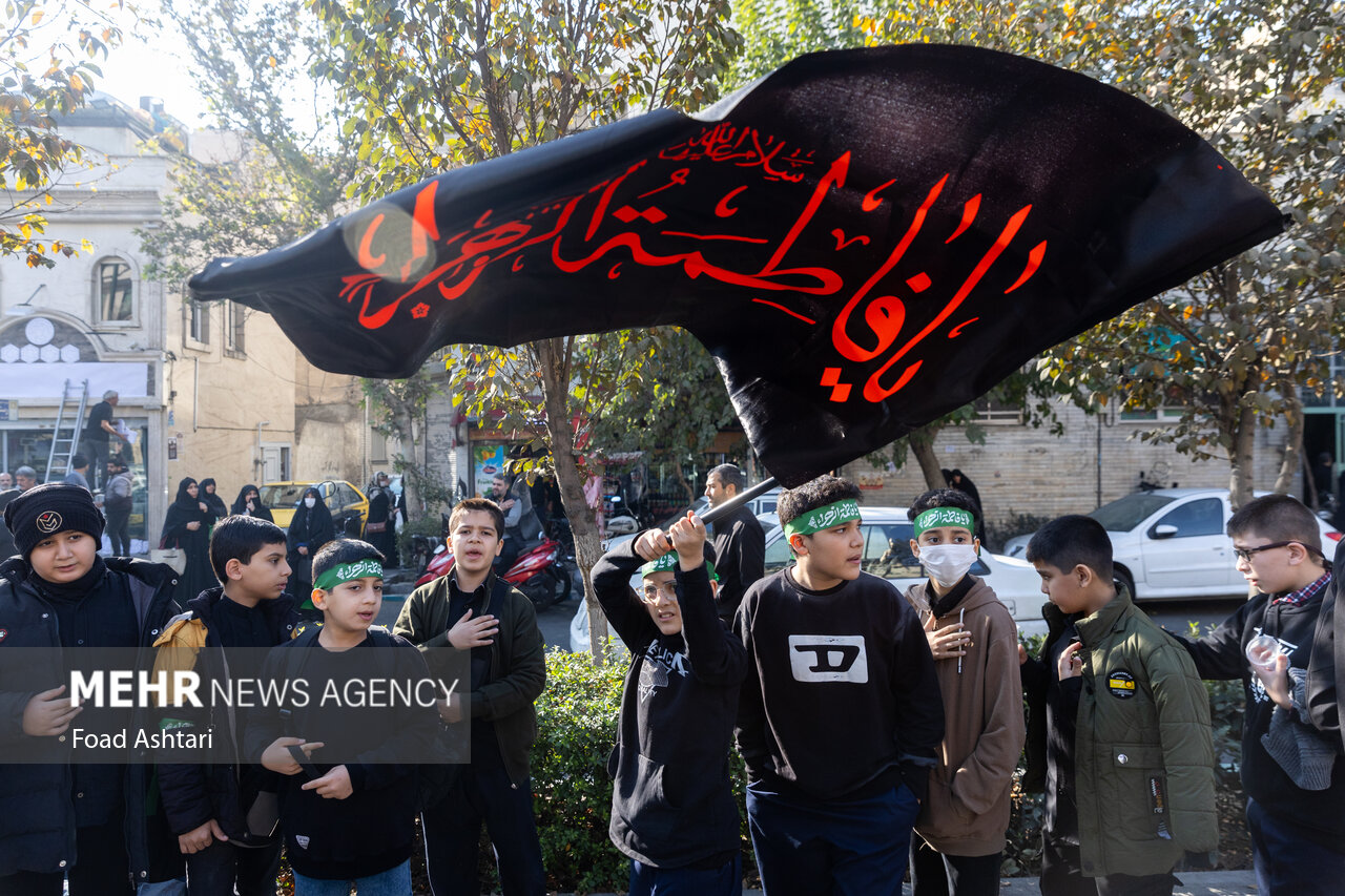 عزاداری ایام فاطمیه در دبستان آیات