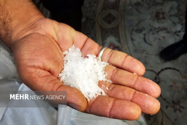 ۵۱ کیلو مواد مخدر صنعتی هرویین و شیشه در هرمزگان کشف شد