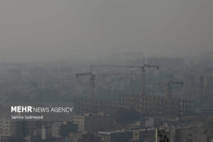 خورشیدی: کاهش کیفیت هوا در مناطق پرتردد تهران ادامه دارد