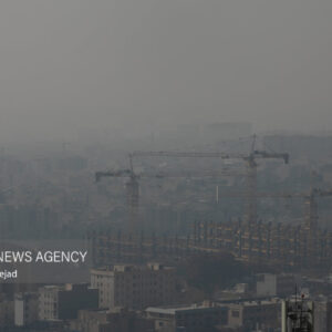 خورشیدی: کاهش کیفیت هوا در مناطق پرتردد تهران ادامه دارد