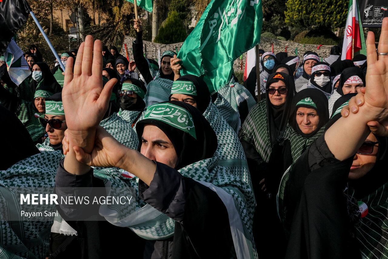 اجتماع بزرگ بسیجیان "فاتحا بیت المقدس ۳"