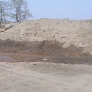 سرهنگ روشن قلب: بیش از ۲۰۰ تن ماسه دریایی فاقد مجوز در رشت کشف شد