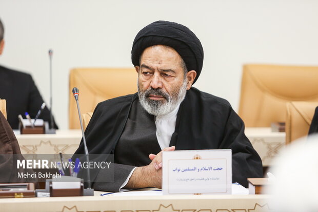 هشتمین اجلاسیه تولیت های اعتباب مقدس ایران اسلامی