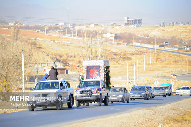 تشییع شهید گمنام در همدان