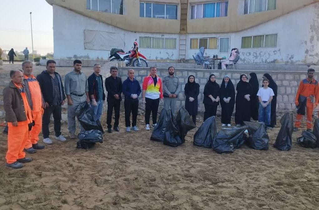 ساحل گناوه پاکسازی شد