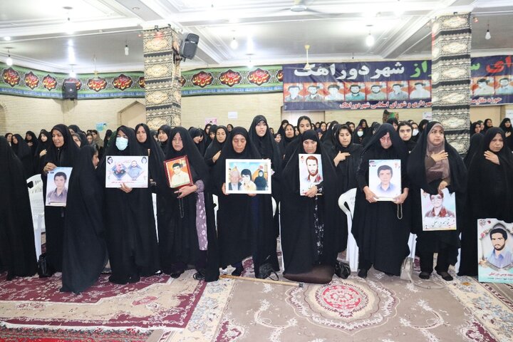 مراسم بزرگداشت مادران شهدای دوراهک برگزار شد
