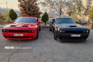 پلیس از توقیف دوج‌های ۱۰۰ میلیاردی قاچاق در پردیس خبر داد