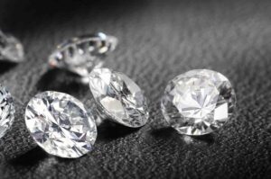 کاربرد سخت‌ترین گوهر جهان، در لطیف‌ترین کلام و زبان