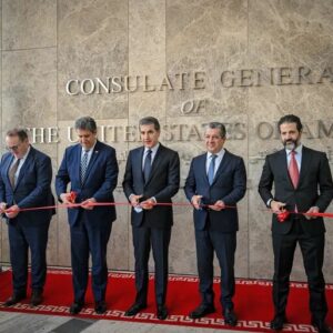 بزرگترین کنسولگری آمریکا در کدام شهر افتتاح شد؟