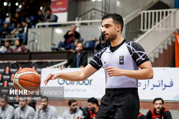 لیگ برتر بسکتبال ؛ گلنور اصفهان و نفت و گاز زاگرس