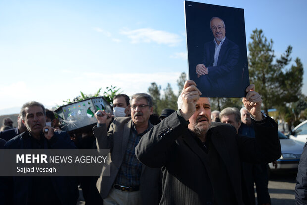 بدرقه و خاکسپاری استاد میرهاشم میری در همدان