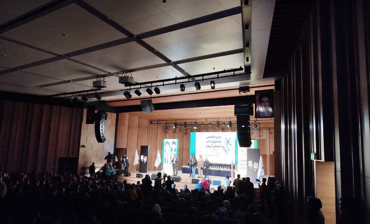 مدیرکل ارشاد کرمان: دروازه‌های هنری استان کرمان در طول سال باز می ماند