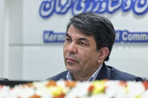 استاندار کرمان: طرح کدینگ کارت سوخت بازی با آبروی استان کرمان است