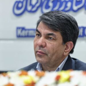 استاندار کرمان: طرح کدینگ کارت سوخت بازی با آبروی استان کرمان است