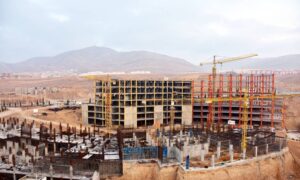 احداث بزرگ‌ترین بیمارستان تخصصی سرطان کشور در شیراز آغاز شد