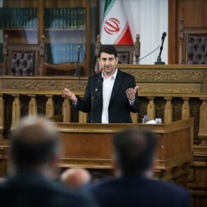 فضای سایبری با حضور وزیر ارتباطات در مجلس بررسی می شود