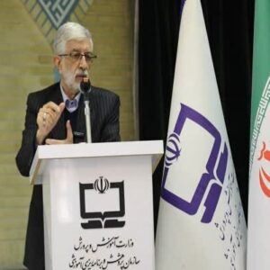 نقش محوری کتب درسی در جبران عقب‌ماندگی علمی کشور