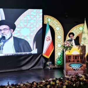 رضوی: ظرفیت‌های زادگاه امام راحل پشتوانه برکات فرهنگی خمین است