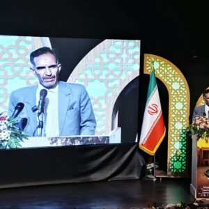 بیات: بخش خصوصی موتور محرک توسعه میراث فرهنگی خمین است