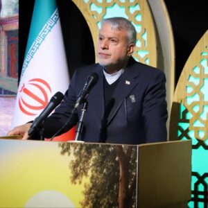 وزیر: گفتمان امام راحل نسخه انسجام ملی و نجات از شکاف‌های فرهنگی است