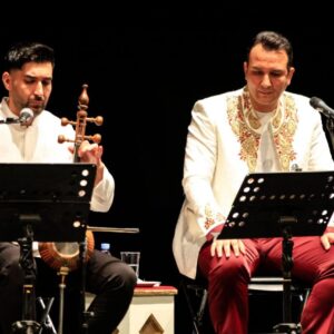 «دیدار پاییزی» گروه قمر با اهالی موسیقی در تالار وحدت تهران