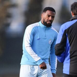 سهرابیان بخشیده شد/ نازون به تمرینات استقلال بازگشت