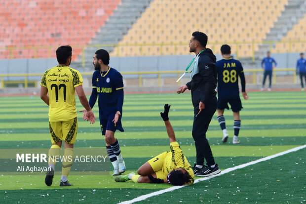 لیگ آزادگان نود ارومیه و پارس جنوبی