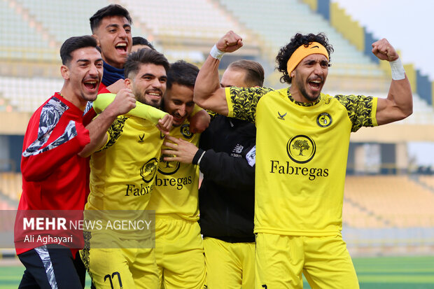 لیگ آزادگان نود ارومیه و پارس جنوبی