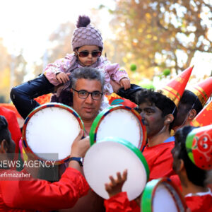 آیین افتتاحیه سی‌اُمین جشنواره بین‌المللی تئاتر کودک و نوجوان همدان