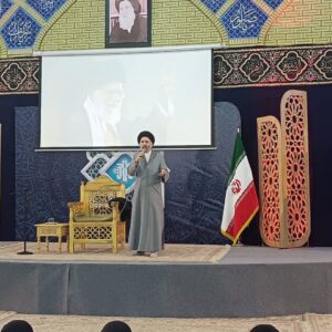 مددی الموسوی: زن معمار خانواده و سازنده جامعه است