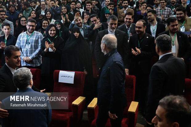 مراسم گرامیداشت روز دانشجو با حضور رئیس جمهور